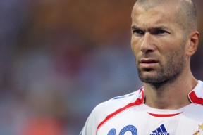 乐鱼全站-CBA赛季赛事精彩纷呈 球迷期待高涨，cba赛季时间表