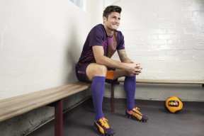 乐鱼体育官网登录-世界青少年百米赛跑中国少年领跑全场，青少年百米赛跑的成绩是多少