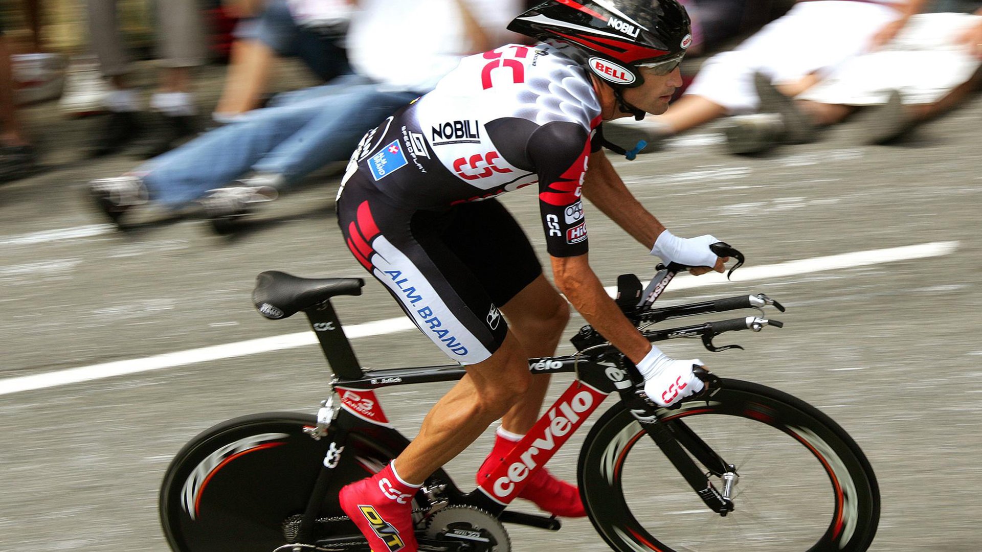 TA：利物浦球迷会主动联系皇马，将共同纪念皇马联合创始人，利物浦 皇马